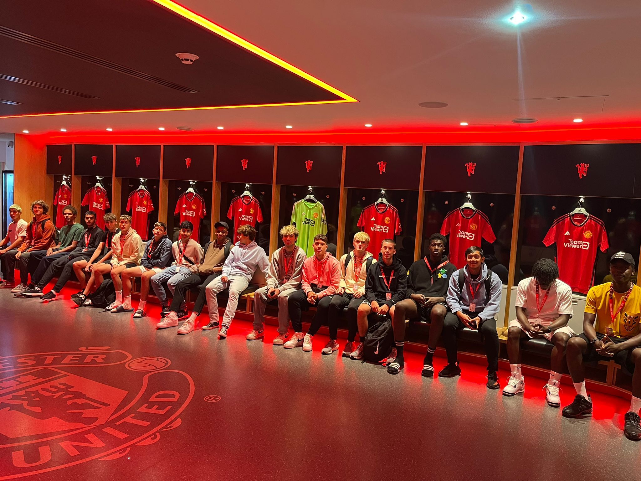 FCV Summer Camp players in the Old Trafford changing rooms