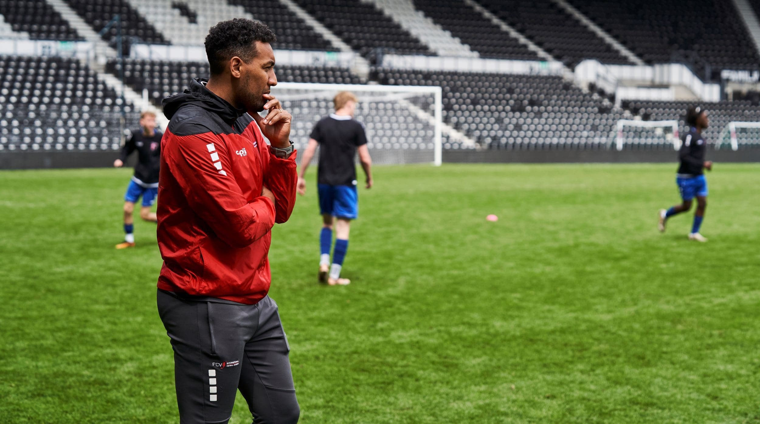 Our head coach Shane Clarke, coaching at our end of season showcase.